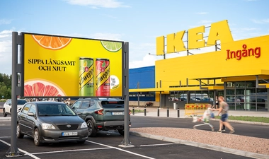 Digital Out Of Home - Supermarket 250 meter