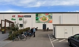 Digital Out Of Home - Supermarket On Store