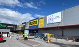 Digital Out Of Home - Supermarket On Store